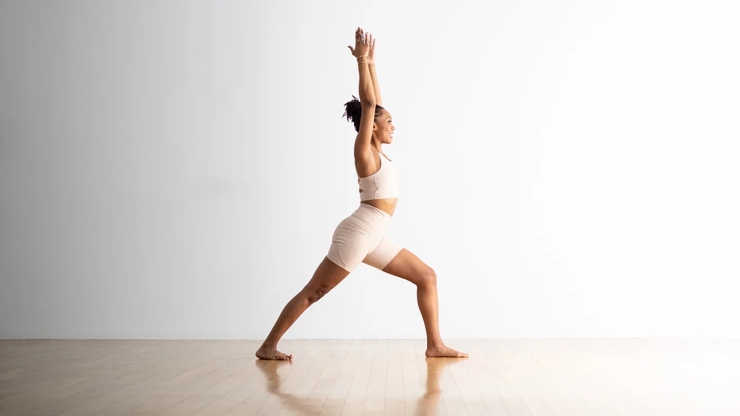 virabhadrasana pose img